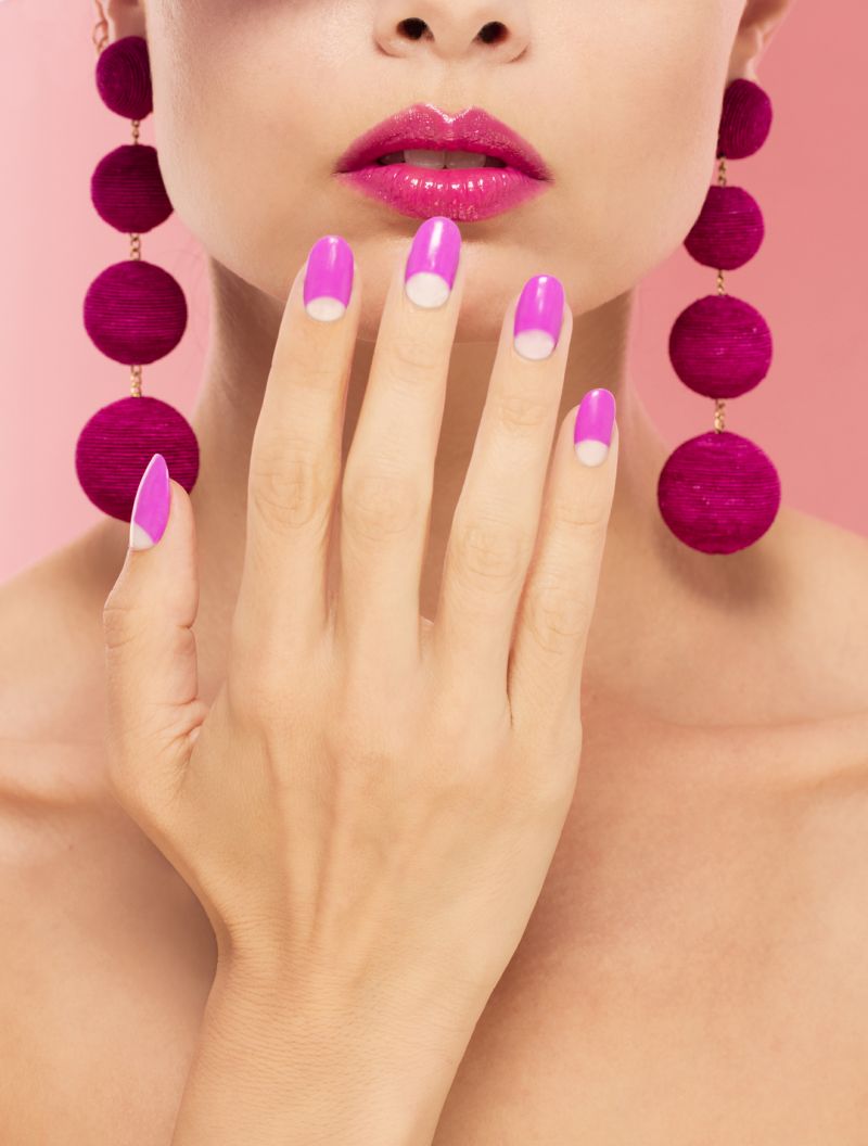 Uñas de media luna ORLY by Giuliano Bekor